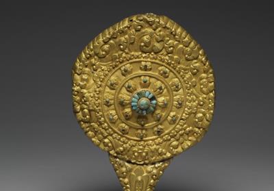 图片[2]-Gilt Wheel of the Law/ Dharmachakra with inlaid turquoise, Qing dynasty (1644-1911)-China Archive